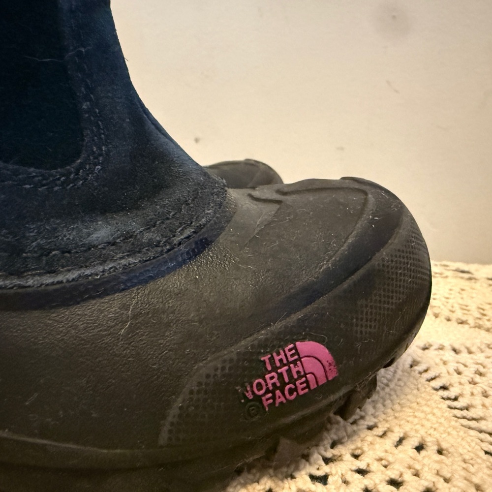 The North Face Kids' Black and Pink Winter Boots - Picture 3 of 7